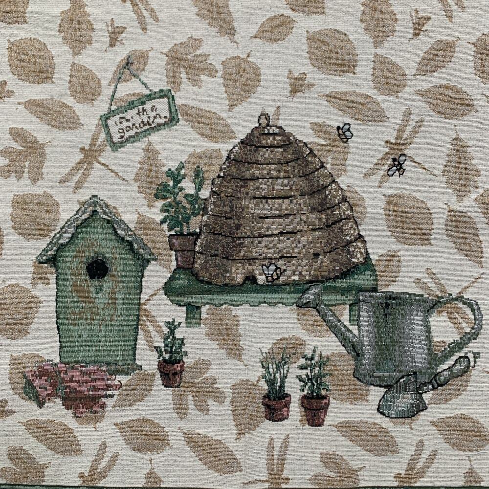 Pfaltzgraff Naturewood Beehive Garden Tapestry Wall Hanging With Rod Iron Rod - Picture 5 of 8